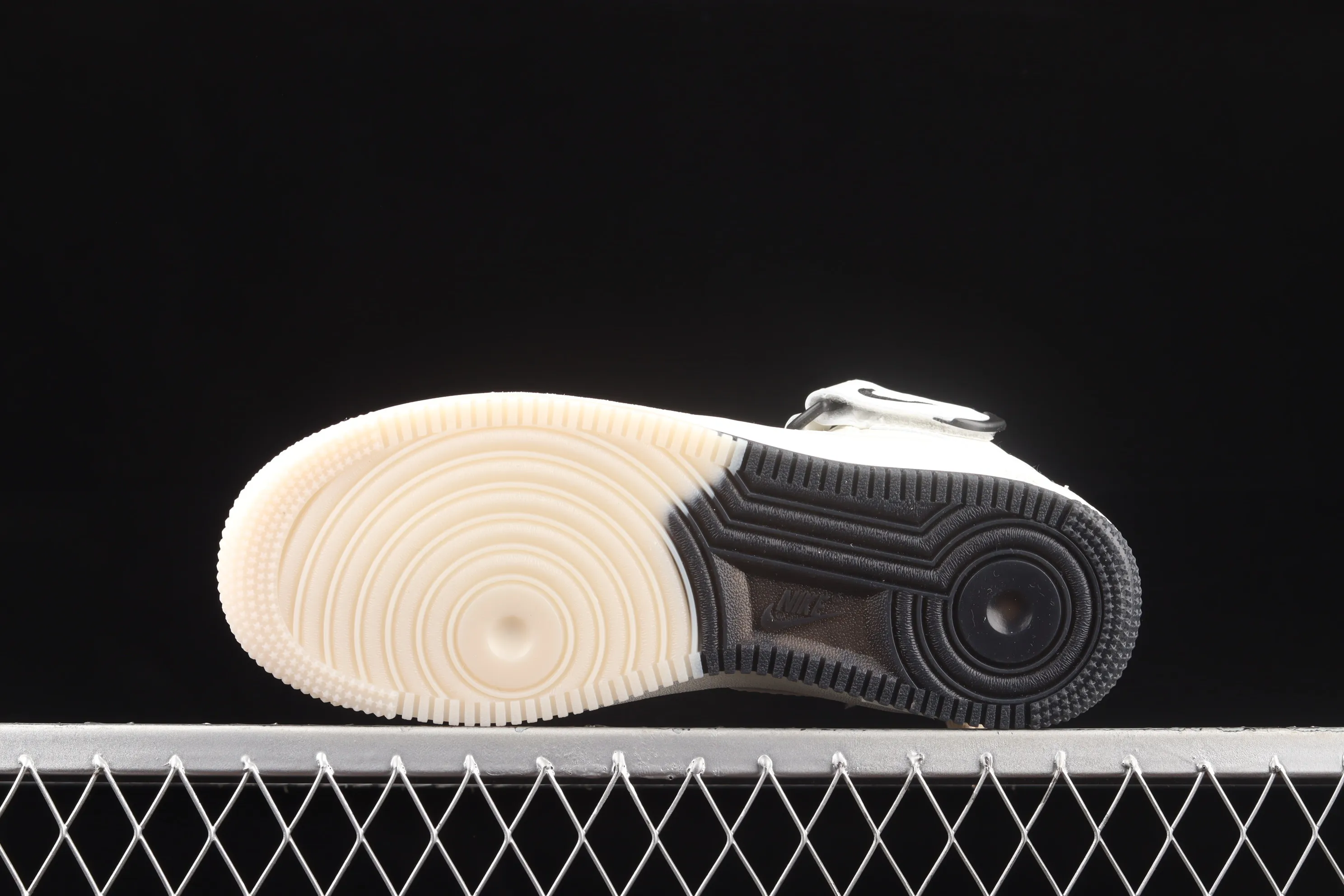 All categories Nk Air Force 1 Air Force series Nk Air Force 1 Mid Air Force mid-top Nk Air Force 1'07 Mid "Mi Black and White" Brooklyn Nets city limited Air Force One mid-top casual sneakers NT2969-013